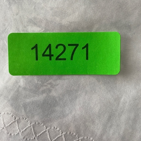 Banana Republic Factory Women's Medium Wash Denim Bermuda Walking Shorts 30/10 - Picture 12 of 12